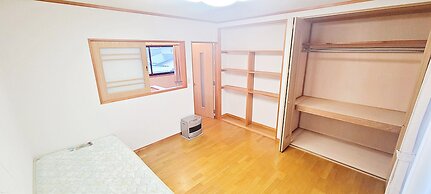 Guesthouse & Sharehouse carima azumik