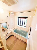 Guesthouse & Sharehouse carima azumik