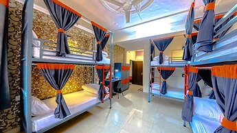 goSTOPS Mcleodganj Temple Road