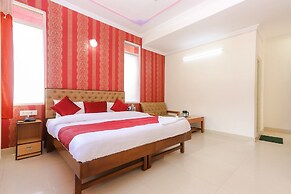 goSTOPS Mcleodganj Temple Road