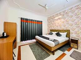 goSTOPS Mcleodganj Temple Road