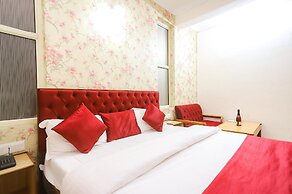 goSTOPS Mcleodganj Temple Road