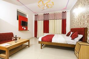 goSTOPS Mcleodganj Temple Road