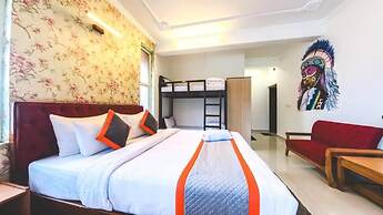 goSTOPS Mcleodganj Temple Road