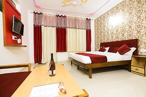 goSTOPS Mcleodganj Temple Road