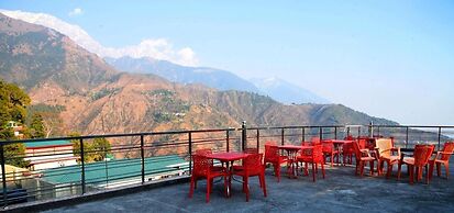 goSTOPS Mcleodganj Temple Road