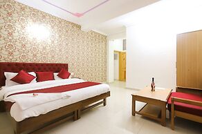 goSTOPS Mcleodganj Temple Road