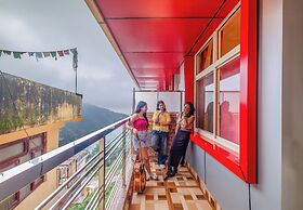 goSTOPS Mcleodganj, Mall Road