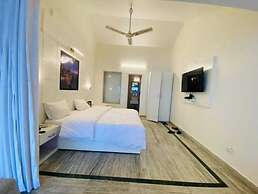 HOTEL DIAMOND