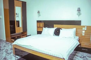 Mojo  Hotel