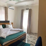 Mojo  Hotel