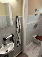Large Accommodation for up to 18 People Near Halle & Leipzig With Pool