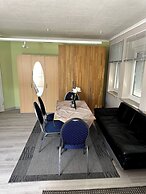 Large Accommodation for up to 18 People Near Halle & Leipzig With Pool