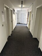 Large Accommodation for up to 18 People Near Halle & Leipzig With Pool