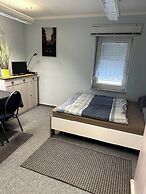 Large Accommodation for up to 18 People Near Halle & Leipzig With Pool
