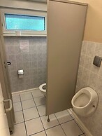 Large Accommodation for up to 18 People Near Halle & Leipzig With Pool