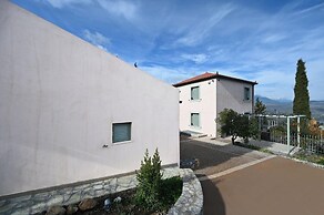 Rosmarino Villa Galaxidi