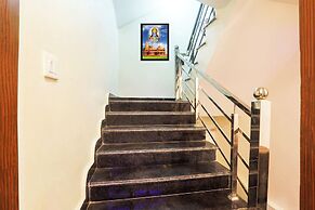 Hotel Shree Radha Rani Palace