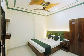 Hotel Shree Radha Rani Palace