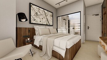 Envy SeaSide Suites