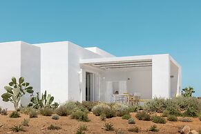 TWWO Antiparos