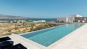 TWWO Antiparos