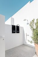 TWWO Antiparos