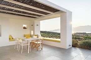 TWWO Antiparos