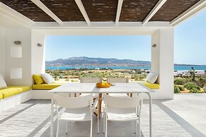 TWWO Antiparos