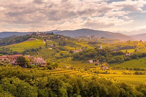 Neda Apartment In Krasno Among Vineyards