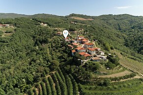 Neda Apartment In Krasno Among Vineyards