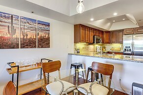 Golf Views & Pool Access: Central Scottsdale Condo