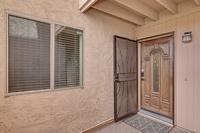 Golf Views & Pool Access: Central Scottsdale Condo