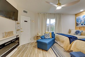Bbq-ready Apt Near Beaches in Sarasota