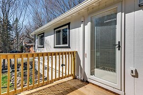 Lake & Beach Access: Bbq-ready Poconos Retreat!
