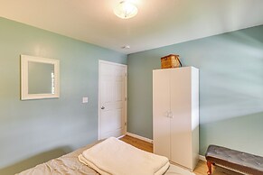 Mtn-view Eureka Apartment: Walk to Eateries!