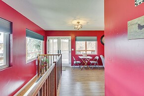 Mtn-view Eureka Apartment: Walk to Eateries!