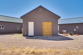 Walk to Wineries: Elgin Wine Country Retreat!