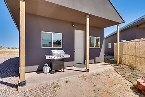 Walk to Wineries: Elgin Wine Country Retreat!