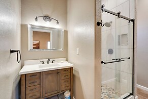 Walk to Wineries: Elgin Wine Country Retreat!