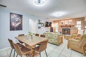 5 Mi to Lake Monroe: Chic Home w/ Saltwater Pool!