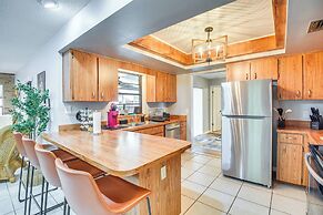 5 Mi to Lake Monroe: Chic Home w/ Saltwater Pool!