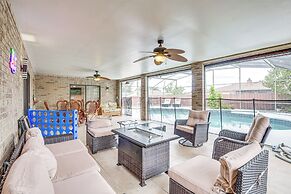 5 Mi to Lake Monroe: Chic Home w/ Saltwater Pool!