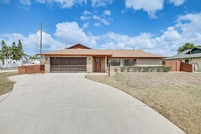 5 Mi to Lake Monroe: Chic Home w/ Saltwater Pool!