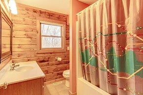 8 Mi to IU: Cabin w/ Reading Nook, Fire Pit & Yard