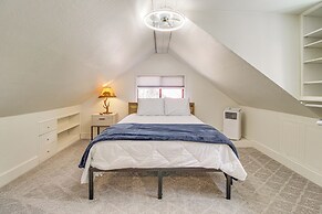 Hike, Fish & Golf: Cabin w/ Fireplace in Pinetop!