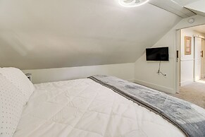 Hike, Fish & Golf: Cabin w/ Fireplace in Pinetop!