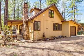 Hike, Fish & Golf: Cabin w/ Fireplace in Pinetop!