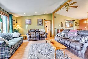 Furnished Deck w/ Forested Views: Manawa Home!