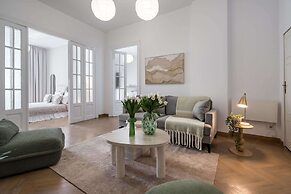 Stunning 3BR Apartment in Bucharest